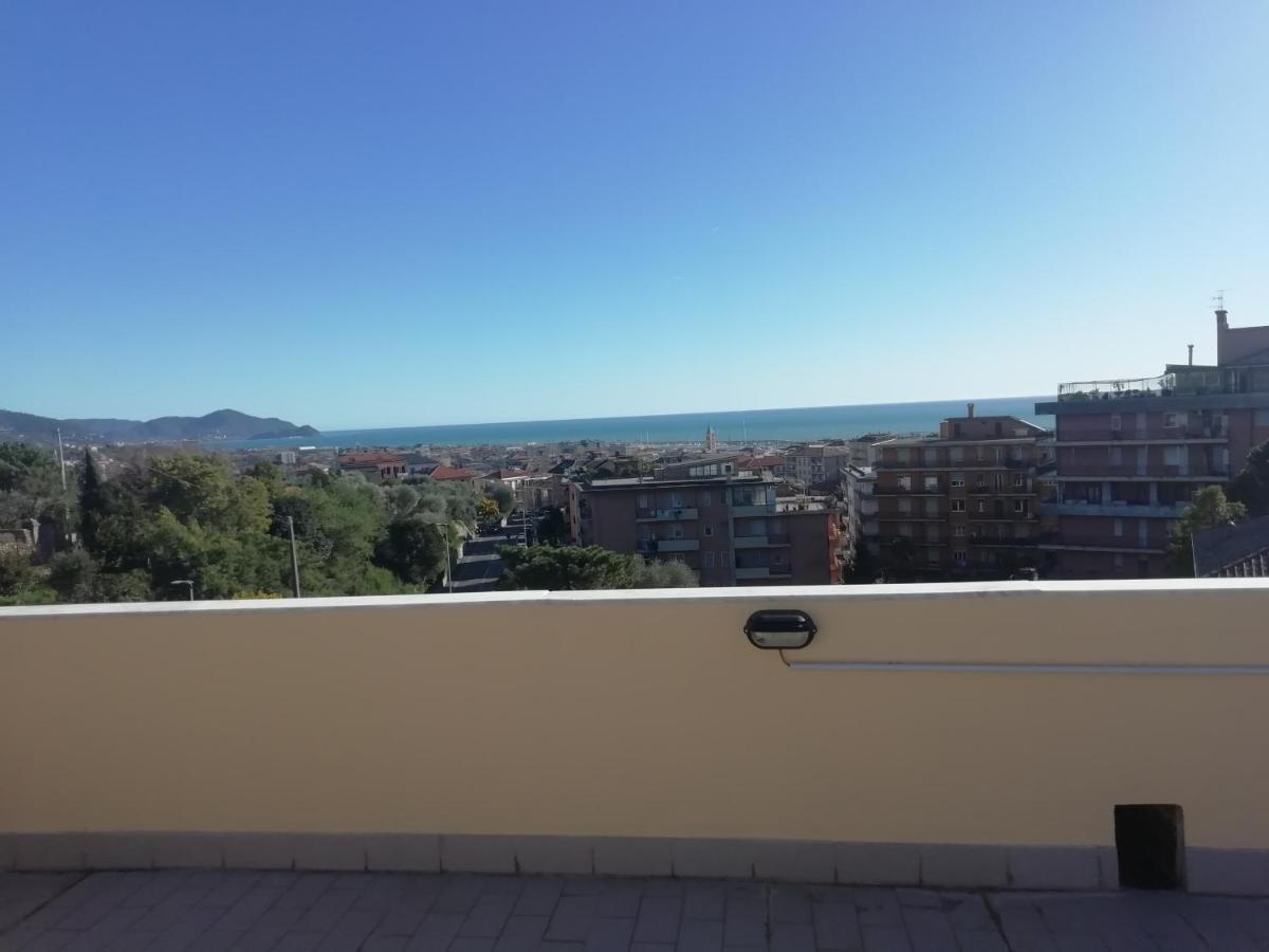 Ferienwohnung Terrazza Sul Mare In Via Devoto Chiavari Exterior foto